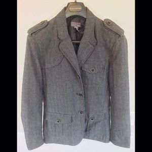 ⭐️H&M GRAY FITTED JACKET⭐️